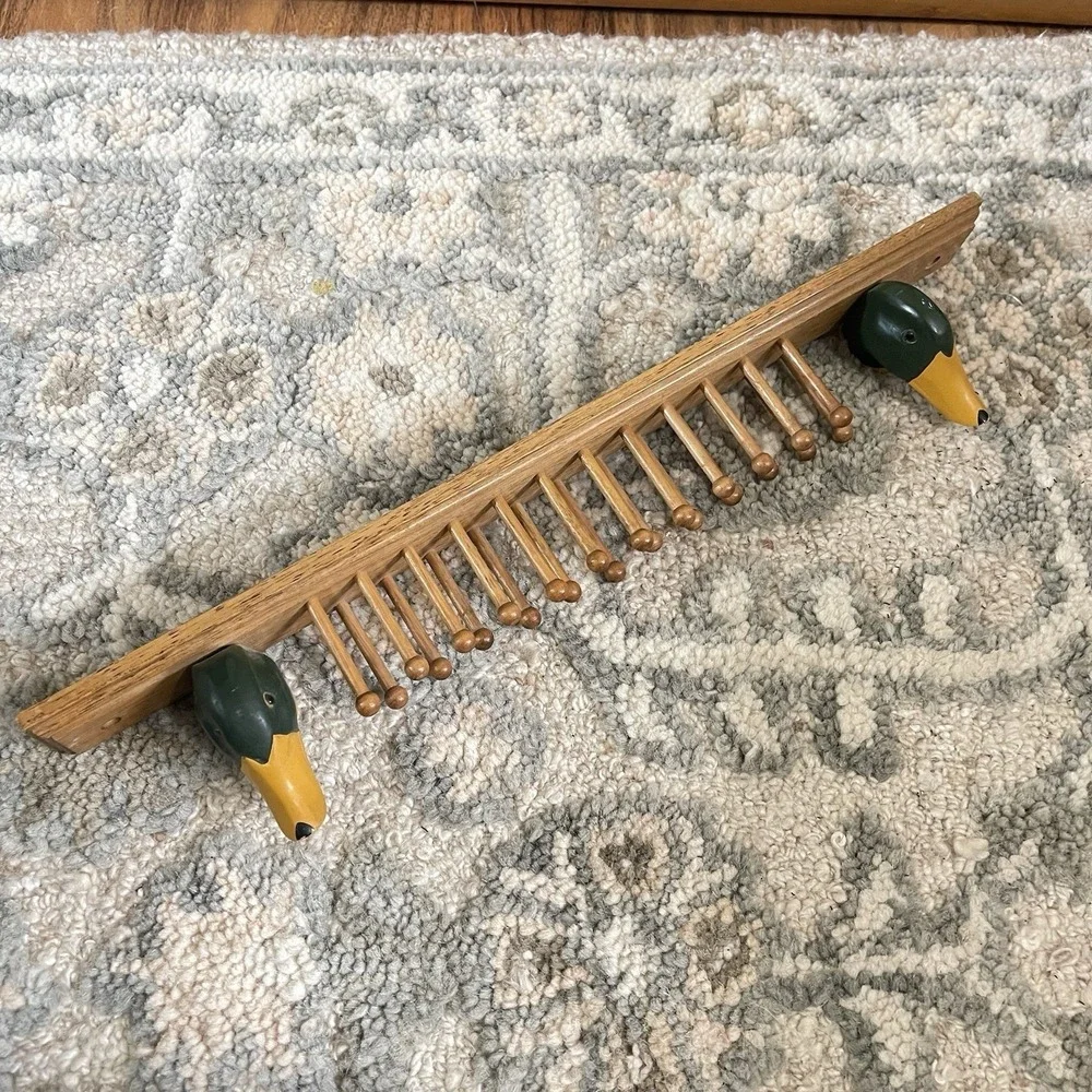 Vtg 50s Drake Mallard Duck Wooden Tie Rack 24 Pegs Handmade Cabin Hunting Rustic